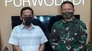 e3242762-f964-4970-ba67-4d2d93b5cf79