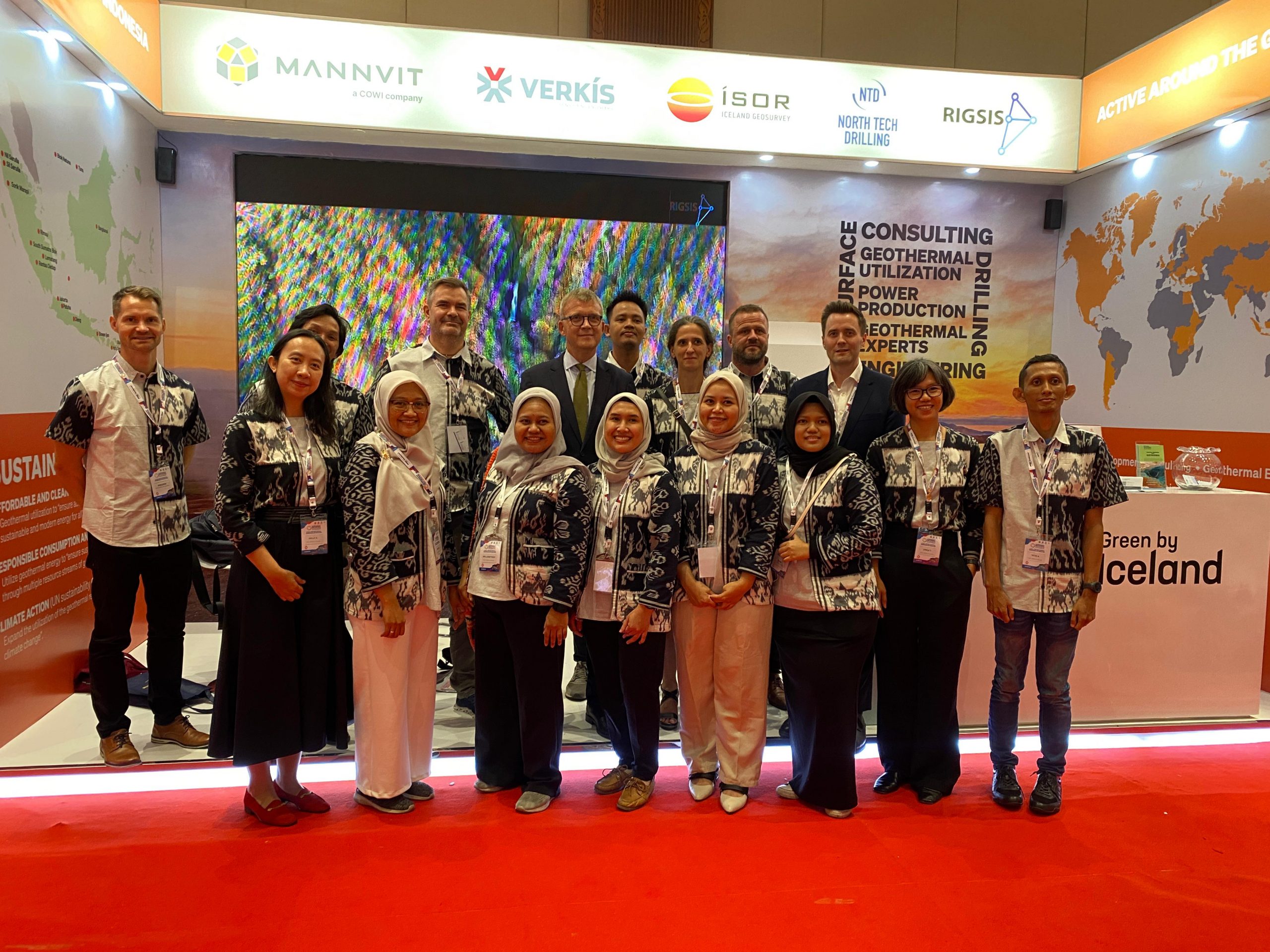 Tim MVIR - Indonesia dan Islandia 