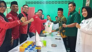 Abdiyanto saat mengambil formulir penjarin di DPC PKB OKI